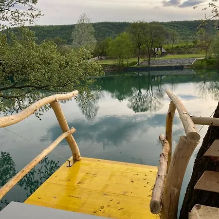 Lägenhet River Land Bihać